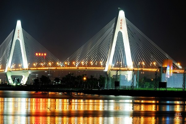 海口新埠島國際游艇會→世紀大橋 海口新埠島國際游艇會→世紀大橋
