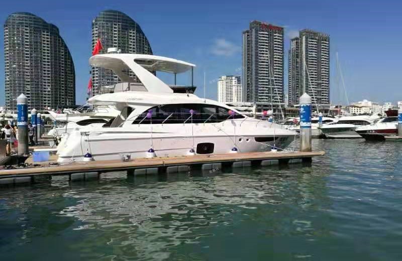 全新55尺商務(wù)游艇 全新55尺商務(wù)游艇