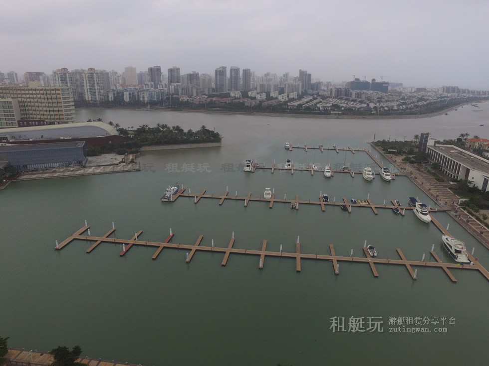 海南?？谛虏簫u國際游艇會